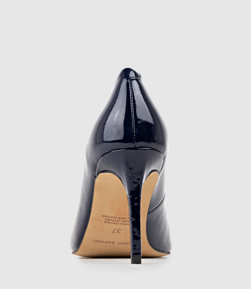 AISHA85 Pointed Pump in Navy Patent - Image 3