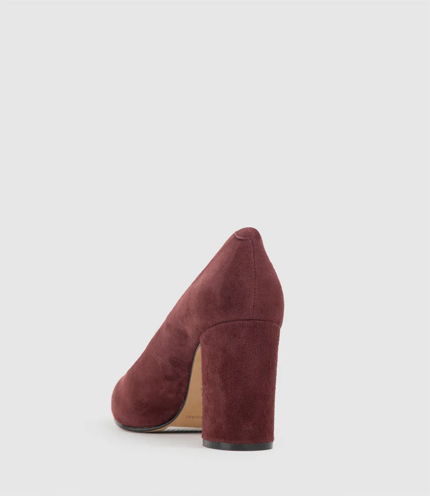 BRYNLEY85 Block Heel Pointed Pump in Wine Suede - Image 3