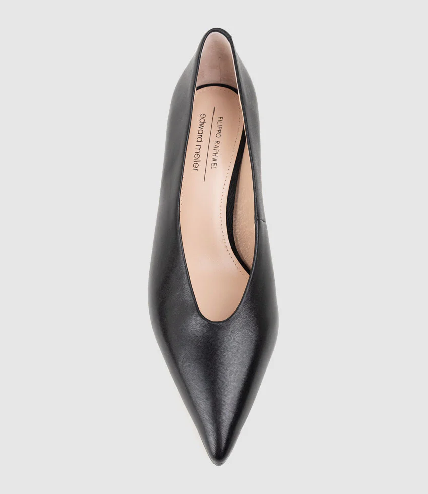 CORA60 Choked Pointed Pump in Black - Image 5