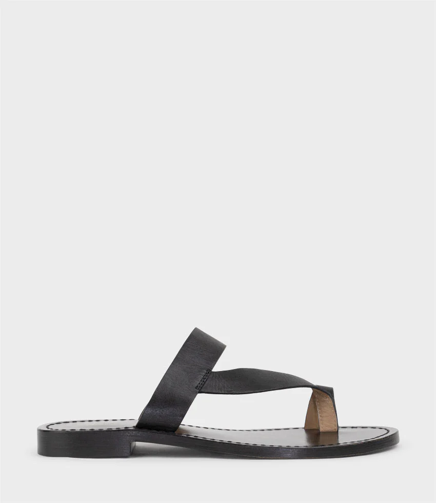 KIRABEE Toe Thong Slide in Black