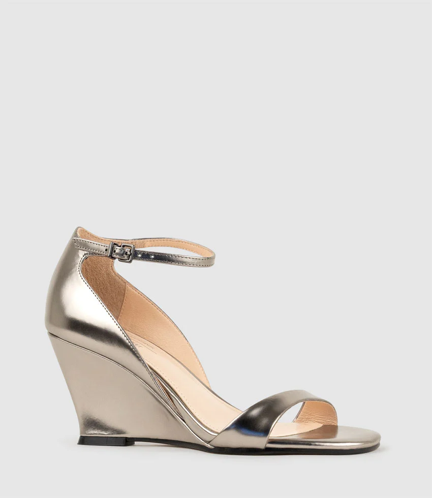 SAKURA75 Sandal on Wedge in Pewter High Shine - Image 2