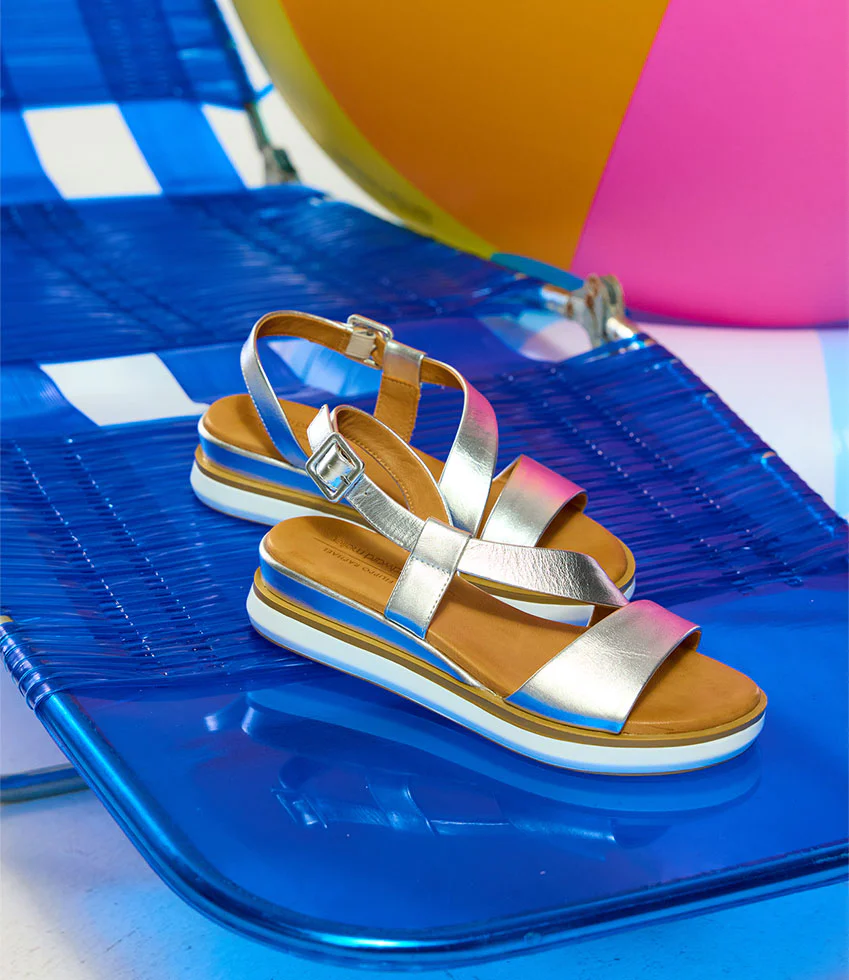 SHONA Asymmetrical Sandal on Unit in Silver - Image 2