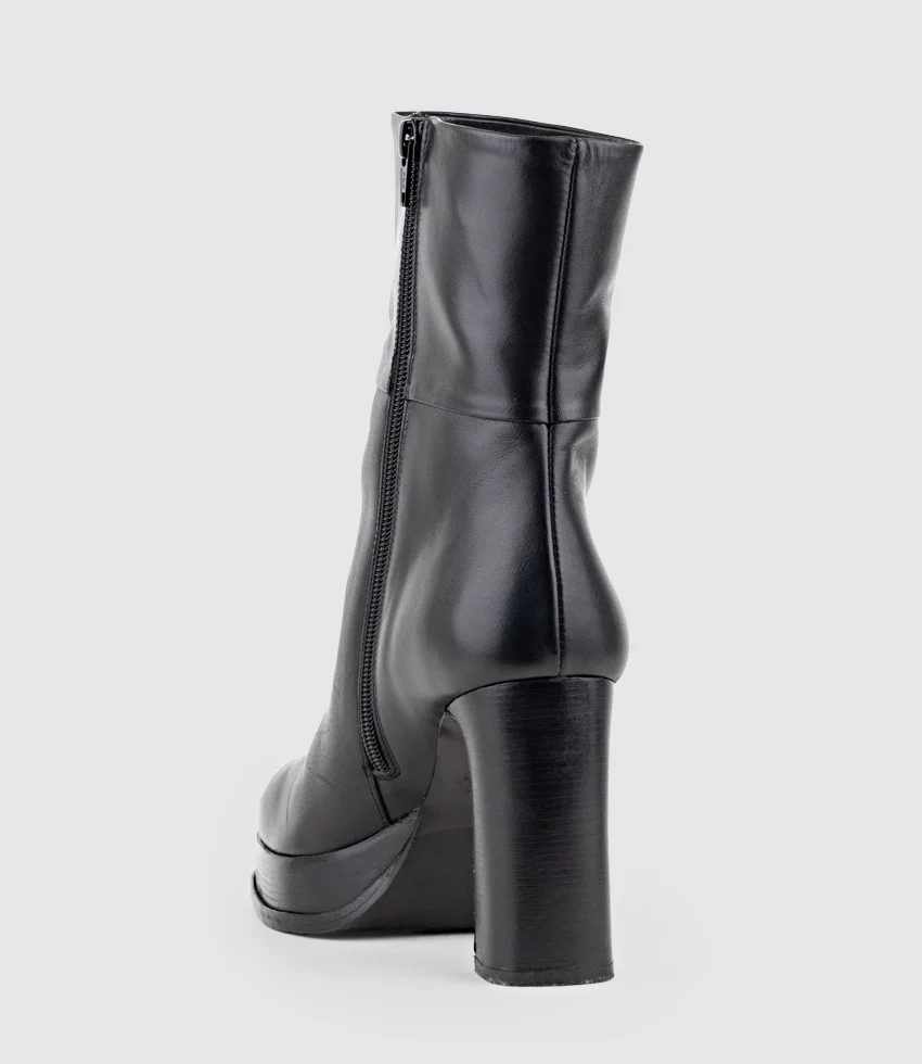 ULLA95 Platform Ankle Boot in Black - Image 3