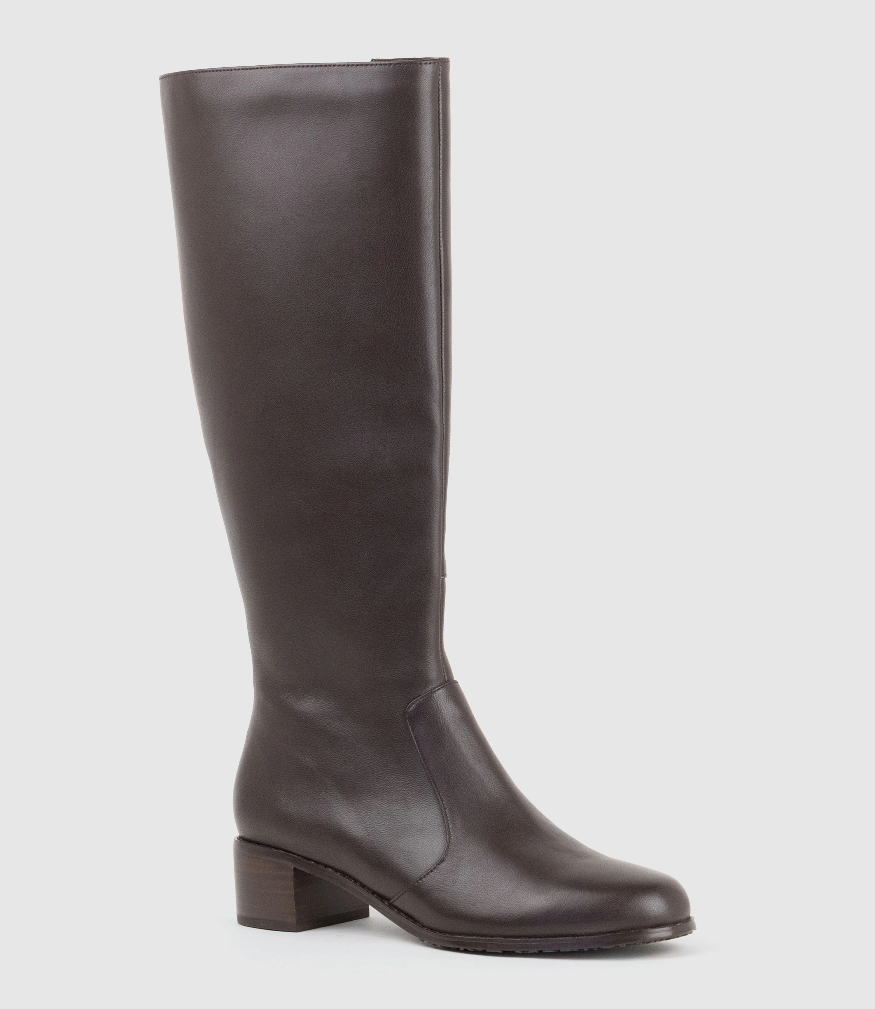 VALE40 Wide Fit Knee High Boot in Chocolate - Image 3
