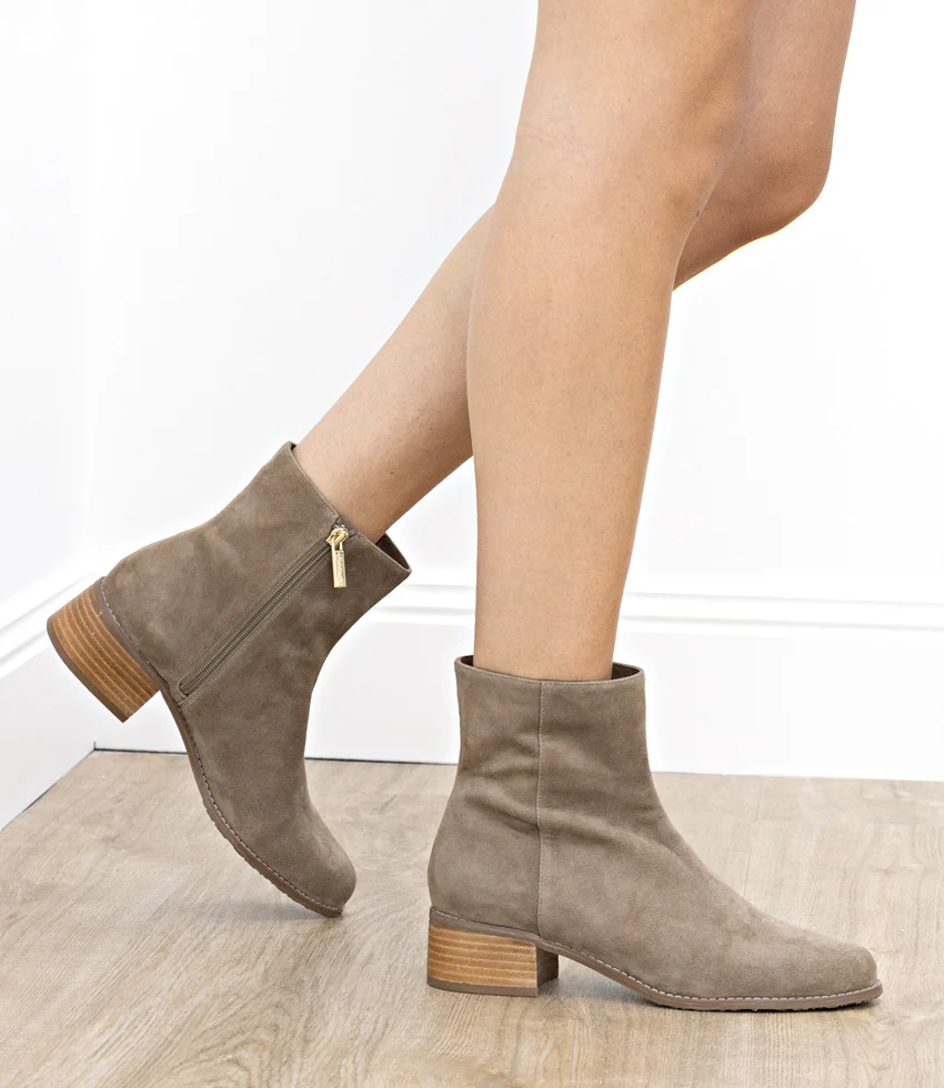 WESTON40 Ankle Boot with Zip in Latte Suede - Image 2