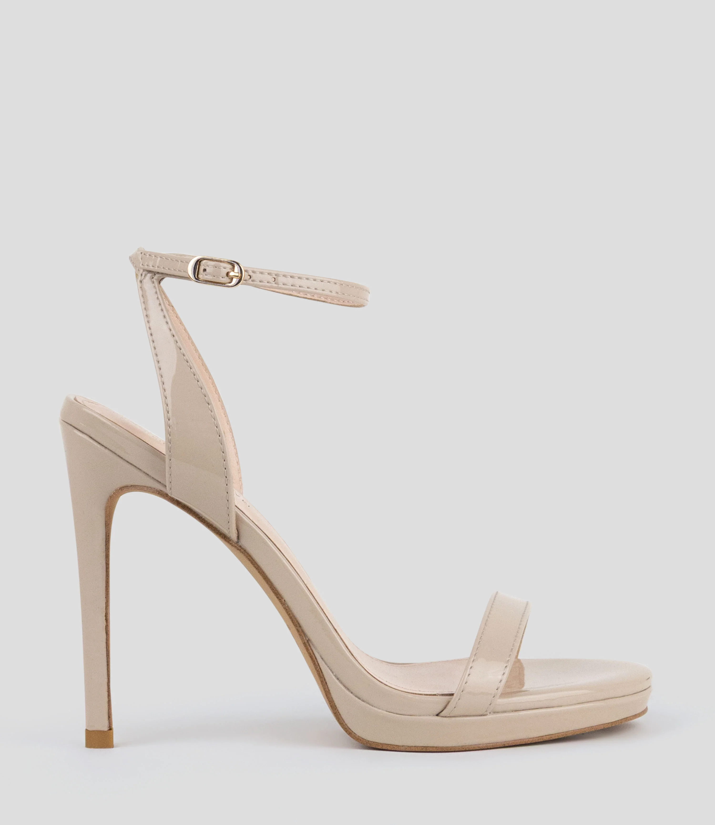 WHISPER110 Single Strap Platform Sandal in Blush Patent