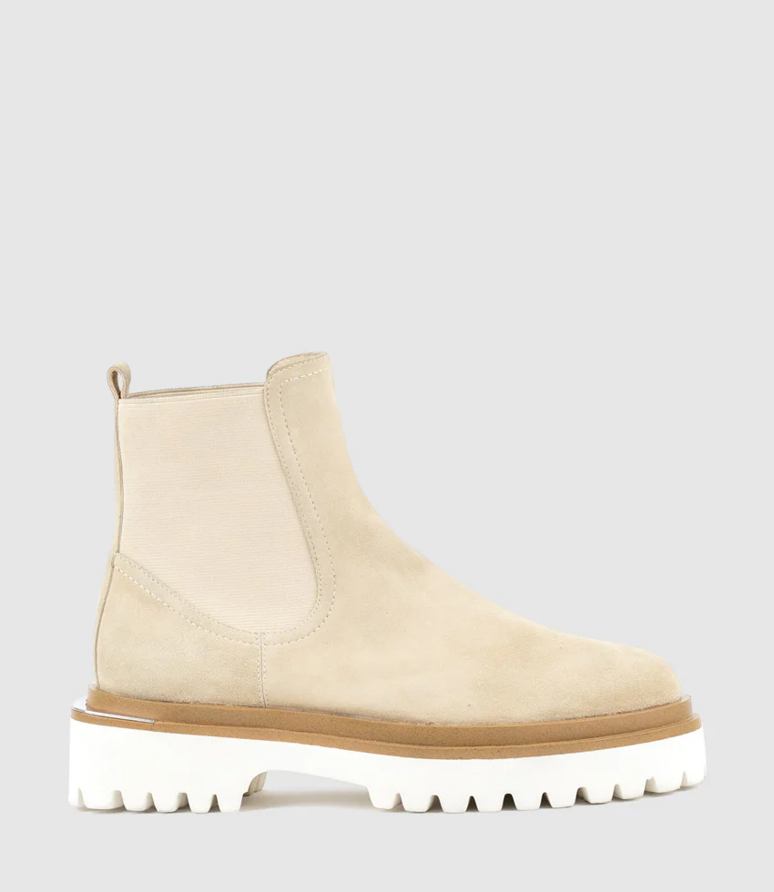 WILMOTT Chukka Boot on EVA Sole in Sand Suede