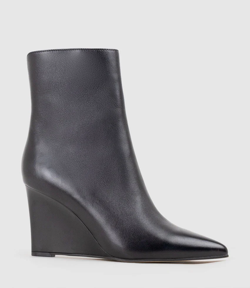 ZALORA85 Ankle Boot on Wedge in Black - Image 3