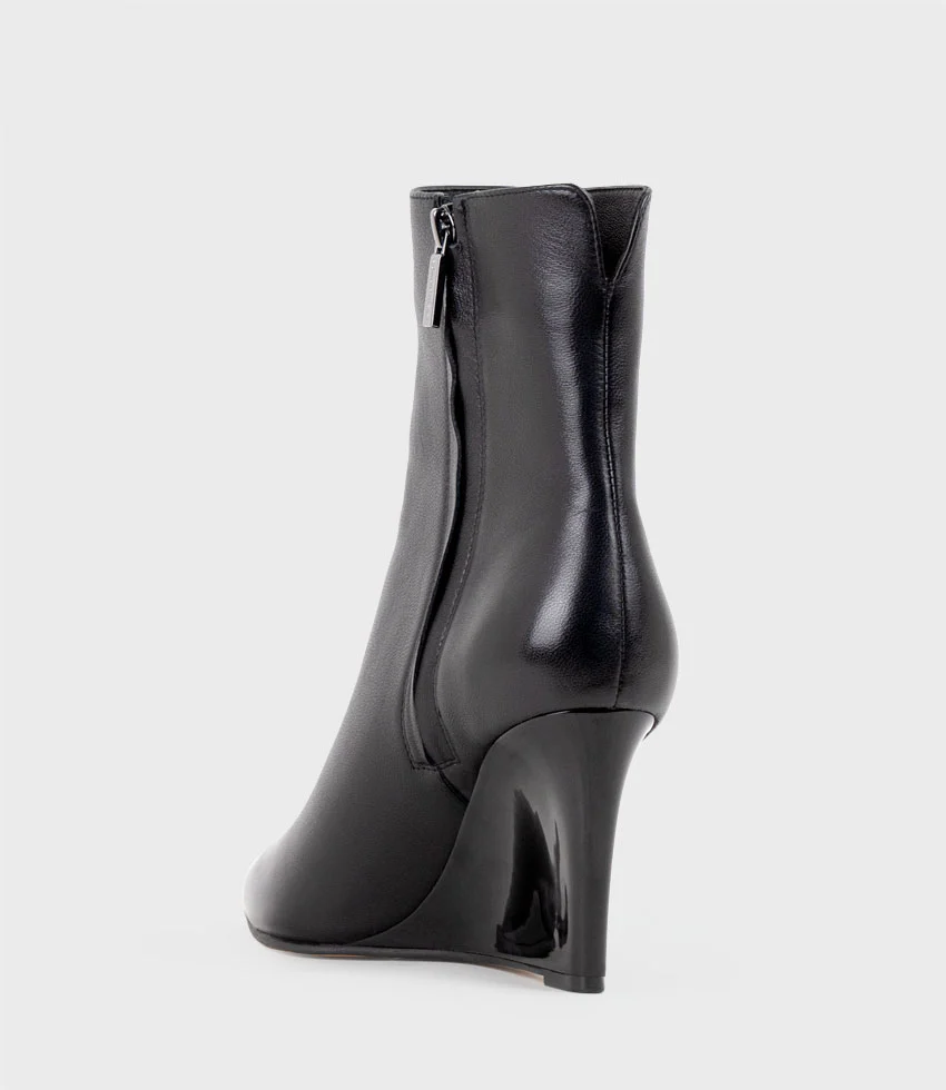 ZALORA85 Ankle Boot on Wedge in Black - Image 4